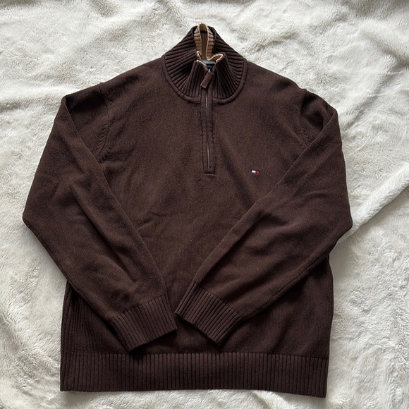 Tommy Hilfiger Brown Quarter-Zip Pullover – Size Large | Classic Preppy Style | - Picture 1 of 7